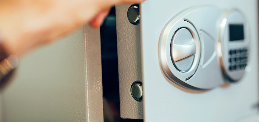 Fingerprint Safe Openers in Alhambra, CA