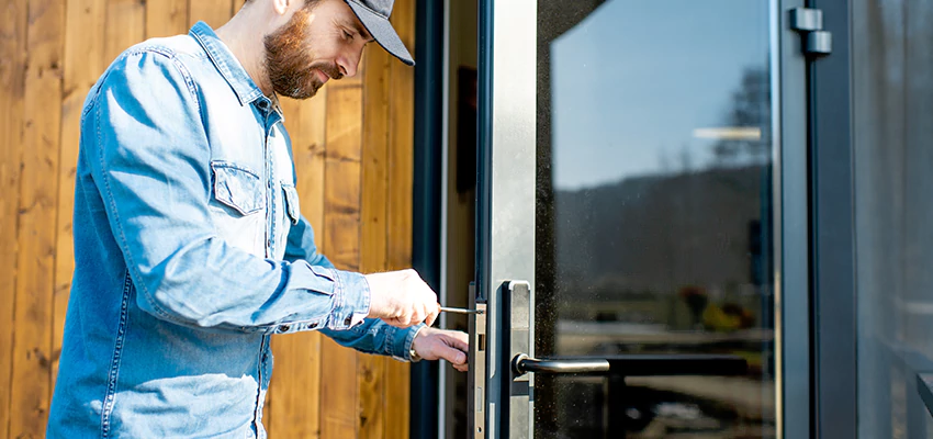 Frameless Glass Storefront Door Locks Replacement in Alhambra, CA