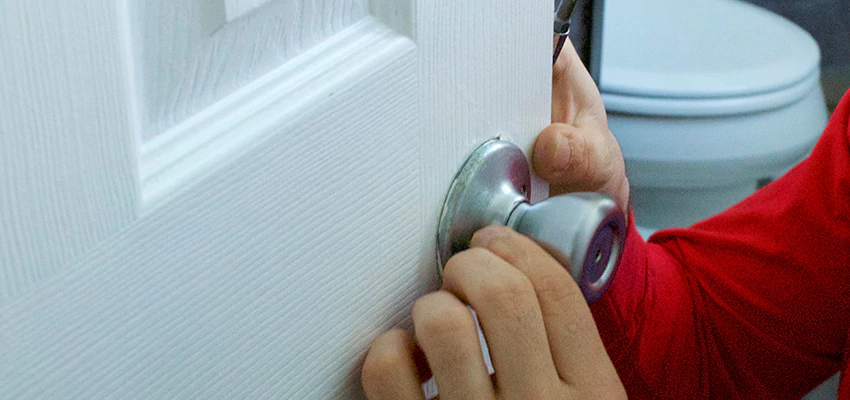 Vintage Door Knob Replacement in Alhambra, CA